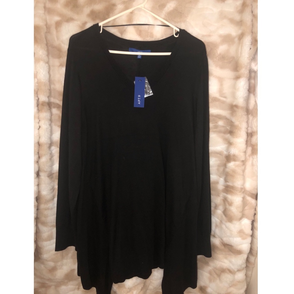 Apt 9 NWT Black Long Sleeve Top